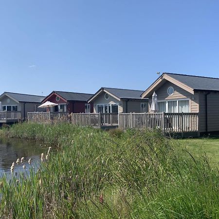 The Lake House At The Bay Filey, Sleeps 4, 1 Dog Welcome For Free Too Exteriér fotografie