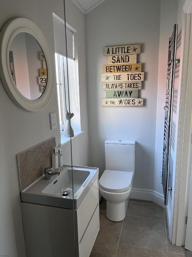 The Lake House At The Bay Filey, Sleeps 4, 1 Dog Welcome For Free Too Exteriér fotografie