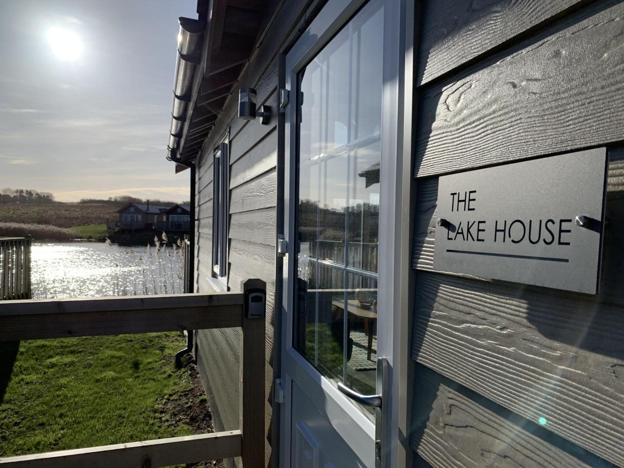The Lake House At The Bay Filey, Sleeps 4, 1 Dog Welcome For Free Too Exteriér fotografie